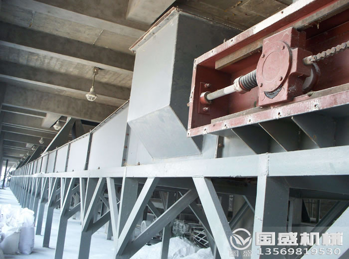 煤礦埋刮板輸送機(jī) 煤礦埋刮板輸送機(jī)
